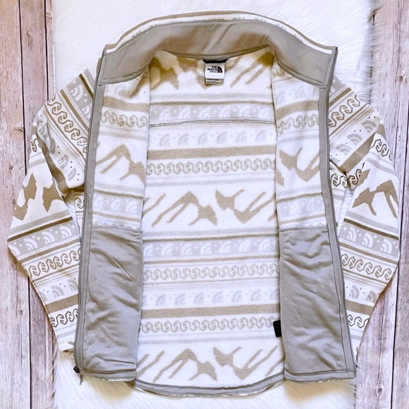 The North Face Women’s Printed Crescent Full Zip Fleece Sweater Jacket - Picture 3 of 7